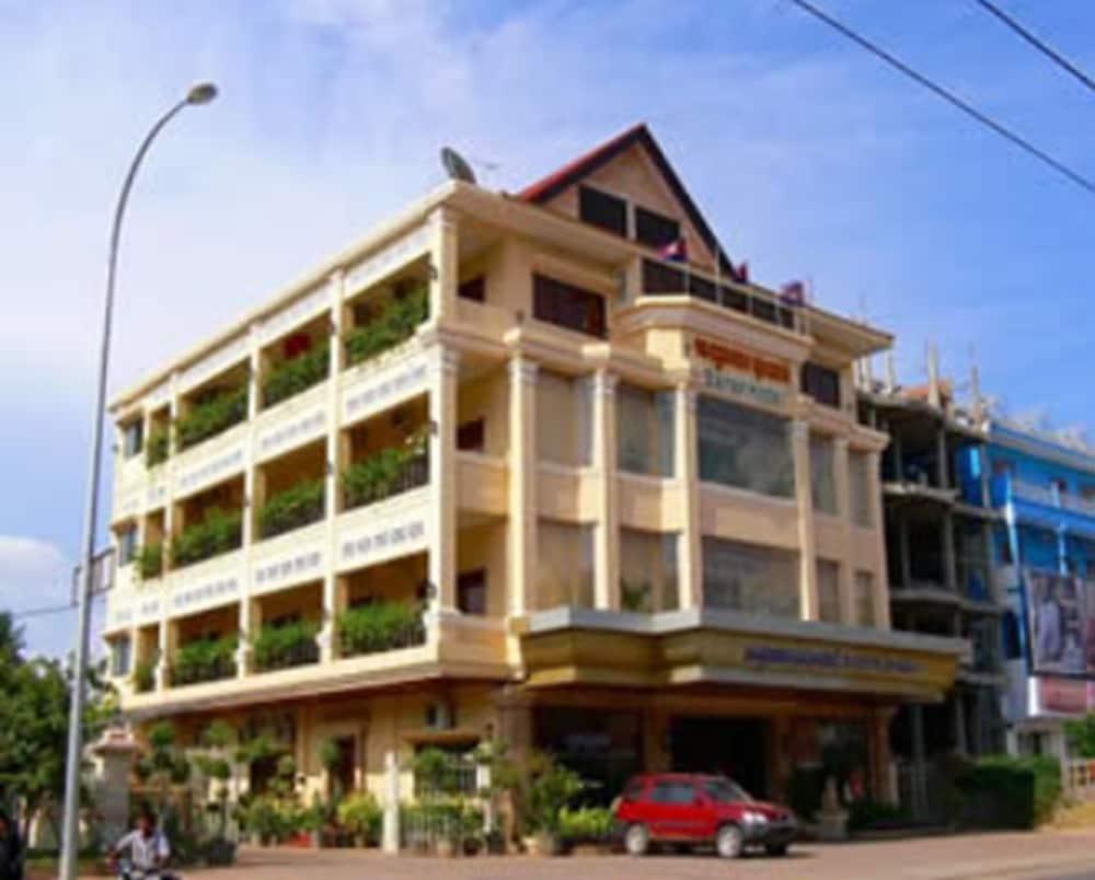 Banan Hotel Battambang Exterior foto